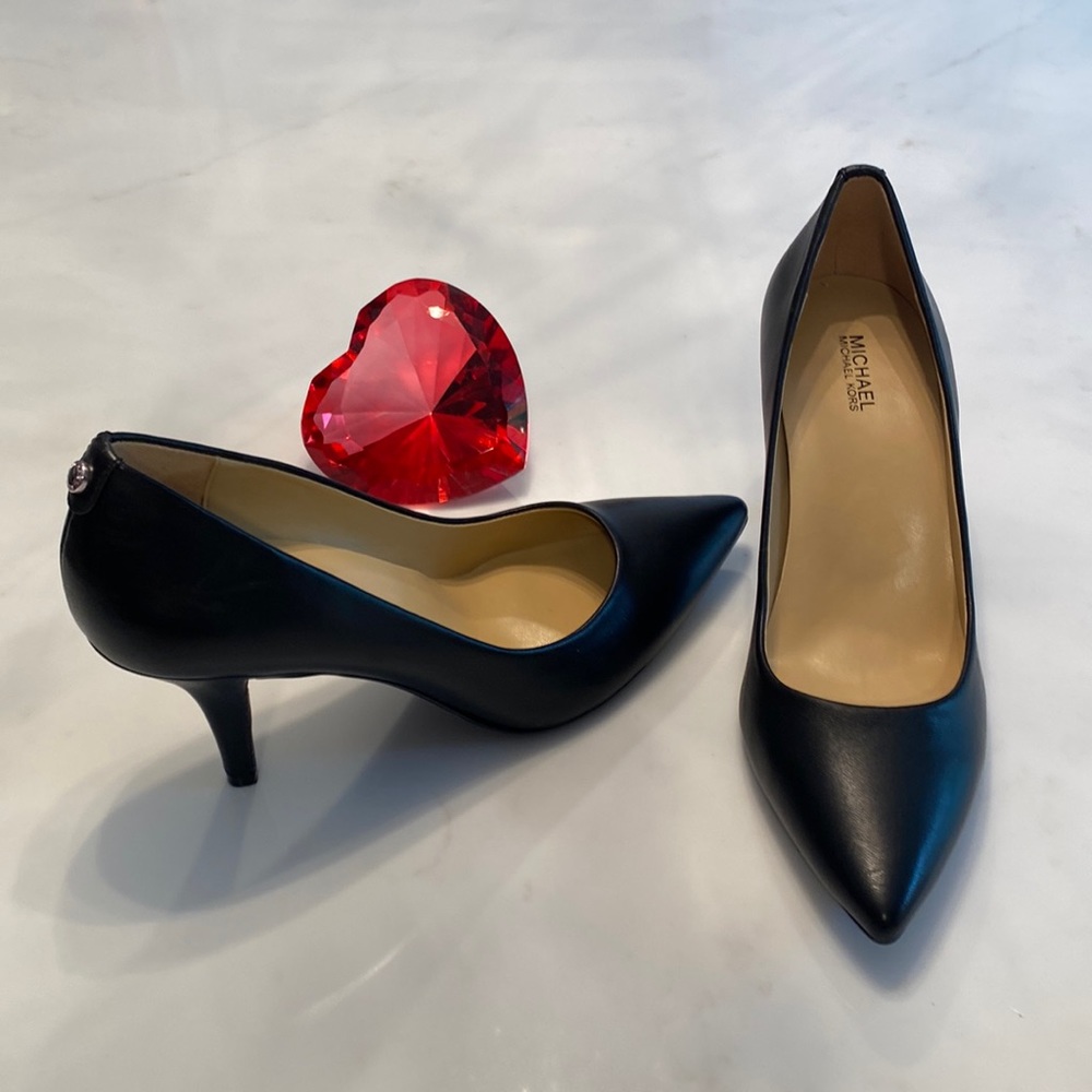 Black heel